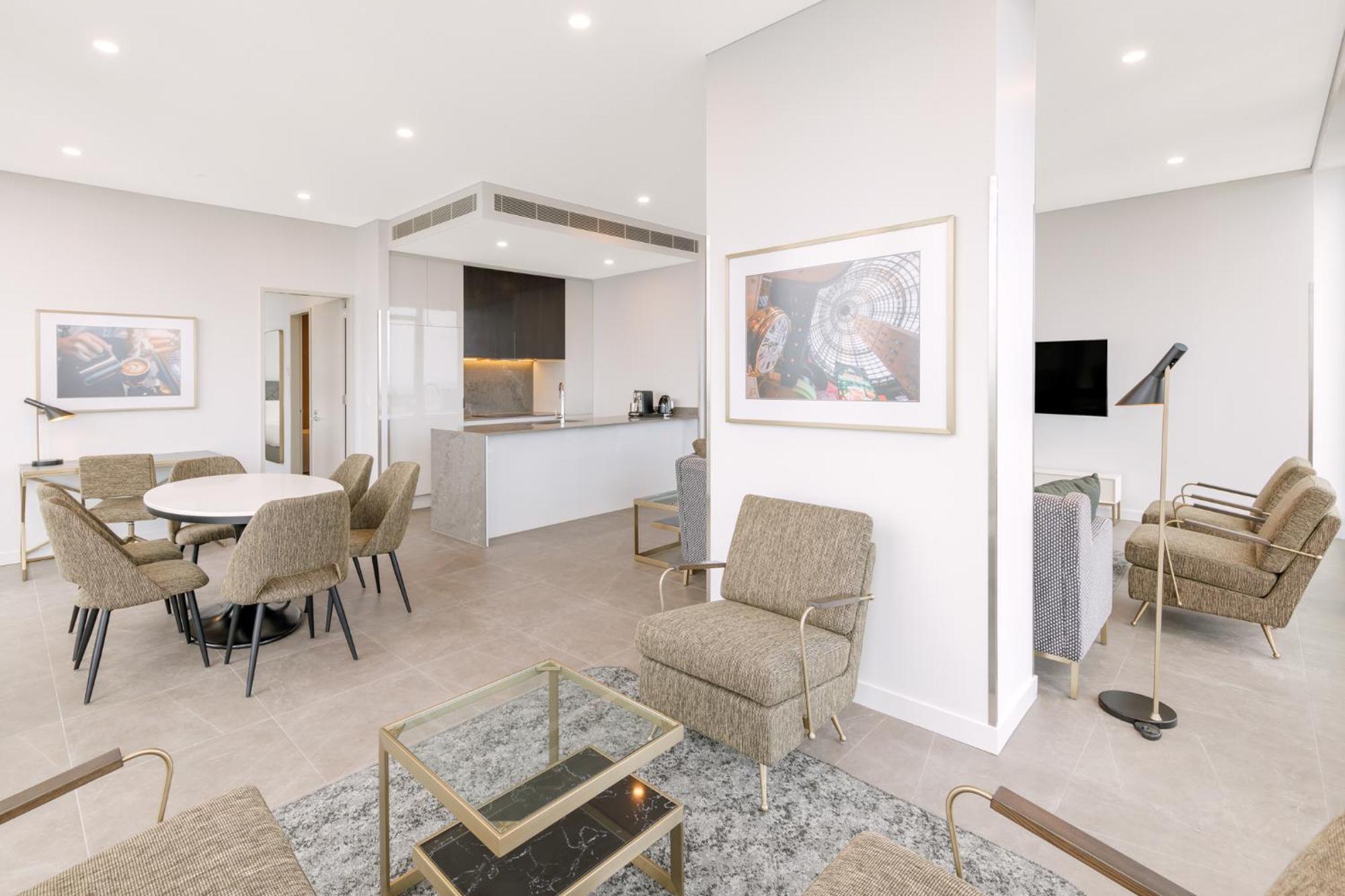 Meriton Suites Melbourne Exteriér fotografie Interior of a typical apartment